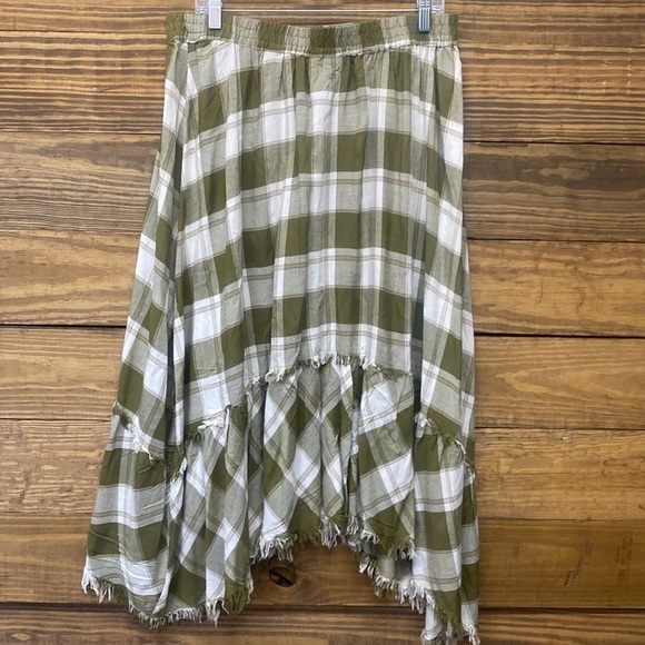 Cato Skirt - Picture 7 of 9